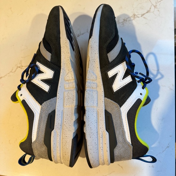 Balance 997H Suede/Cordura Men’s  10.5 Green Yellow Dark Gray - Picture 6 of 9